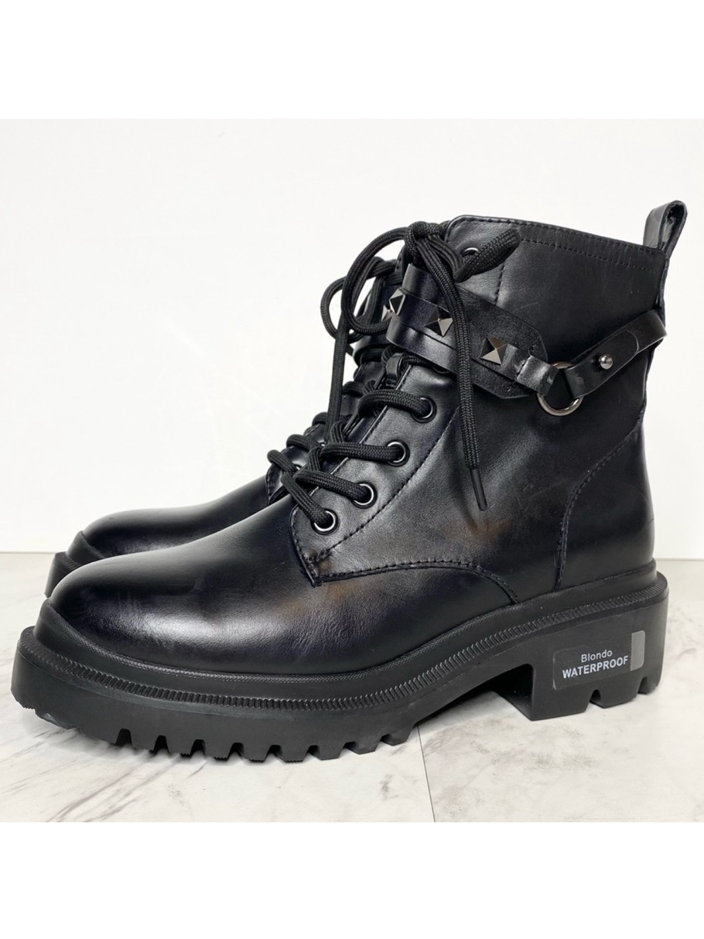 New! Blondo Cecilia Lace Up Moto Boot